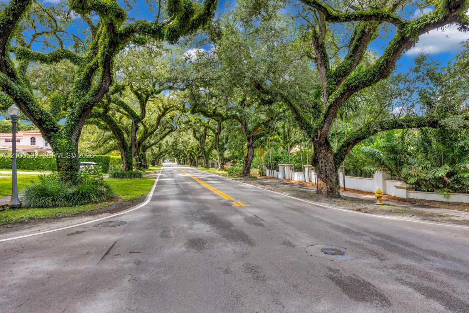 1101 Coral Way