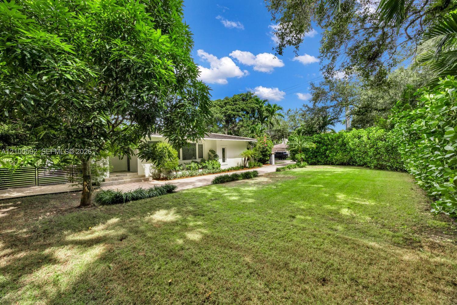 1101 Coral Way