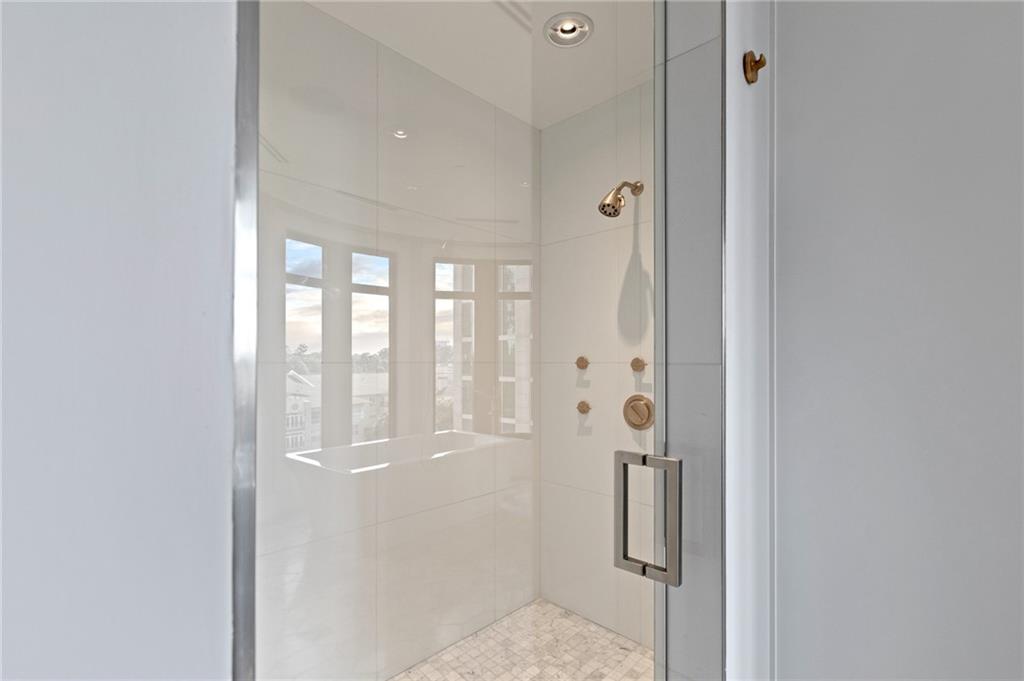 3376 Peachtree Road NE Unit: 1
