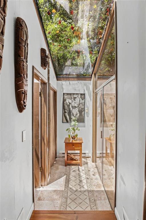 496 Kingswood Lane NW