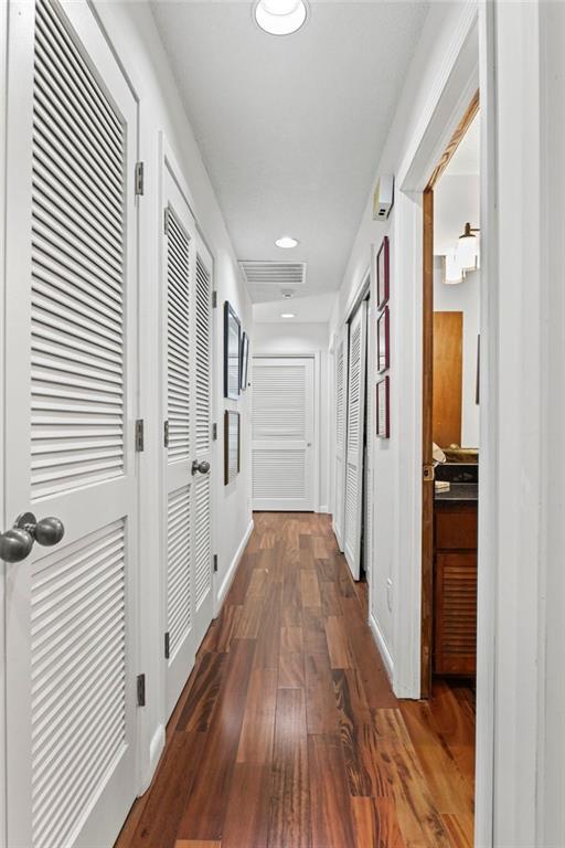 496 Kingswood Lane NW