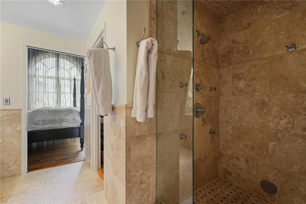 3180 Mathieson Drive NE Unit 1205