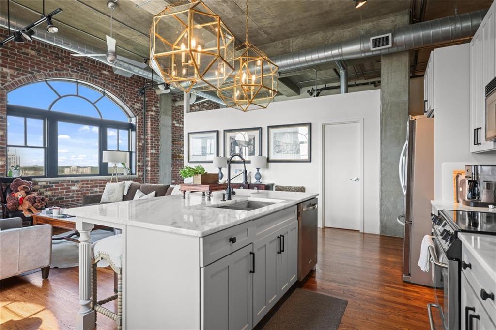 3180 Mathieson Drive NE Unit 1205