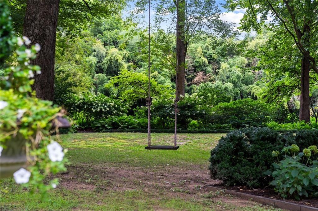 2288 Peachtree Road NW Unit 15