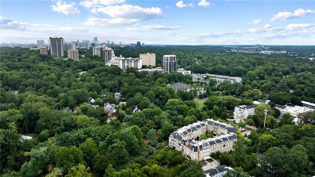 2288 Peachtree Road NW Unit 15