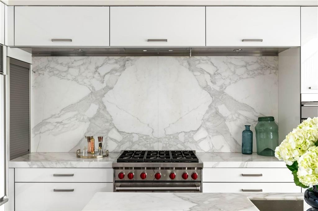 2288 Peachtree Road NW Unit 15