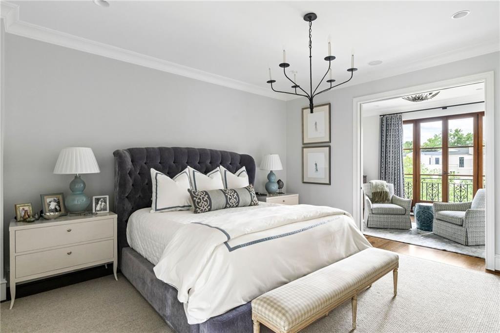 2288 Peachtree Road NW Unit 15