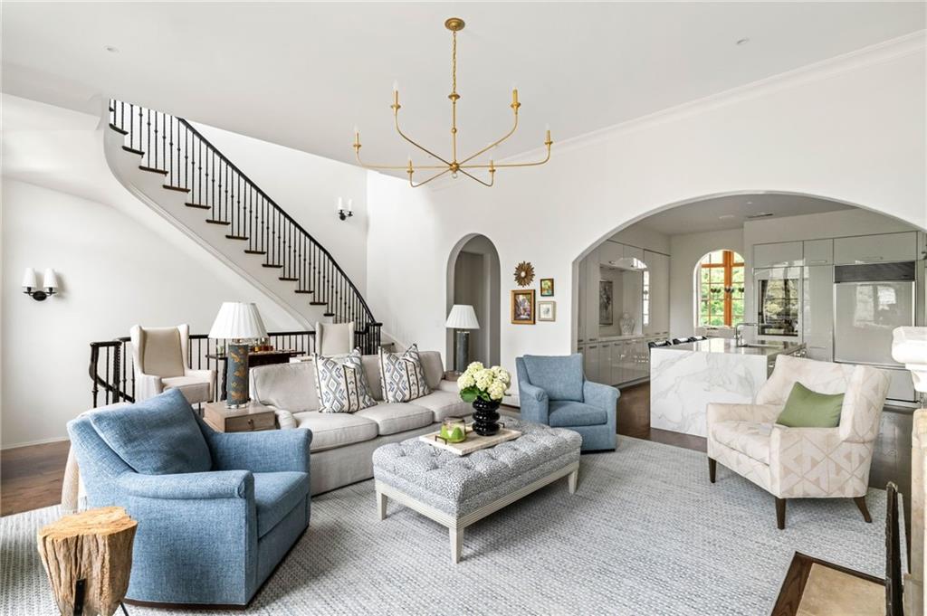 2288 Peachtree Road NW Unit 15