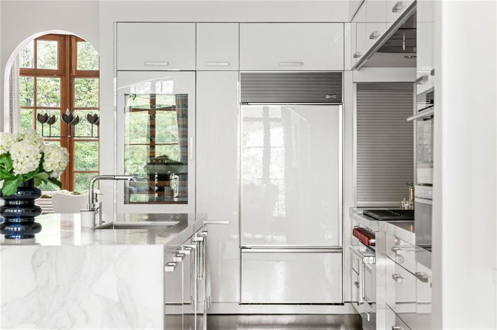 2288 Peachtree Road NW Unit 15