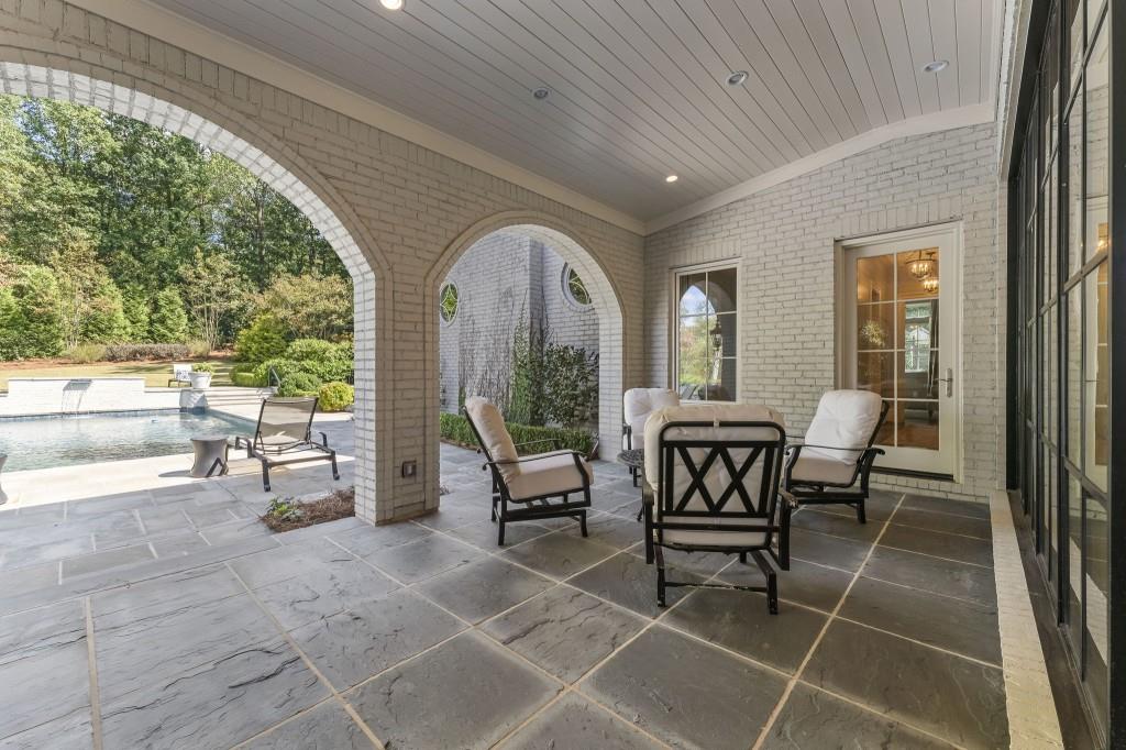 89 Blackland Road NW