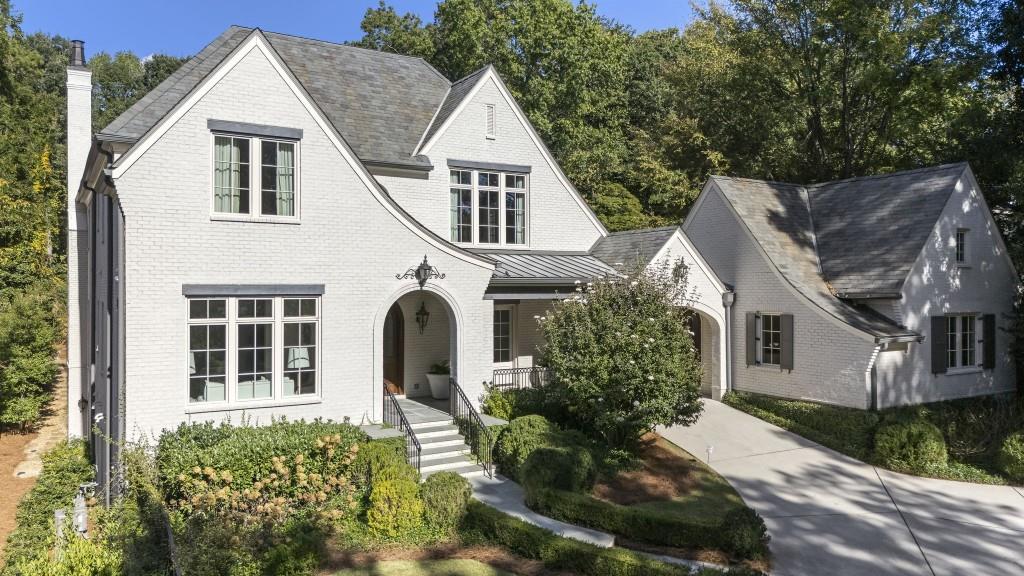 89 Blackland Road NW