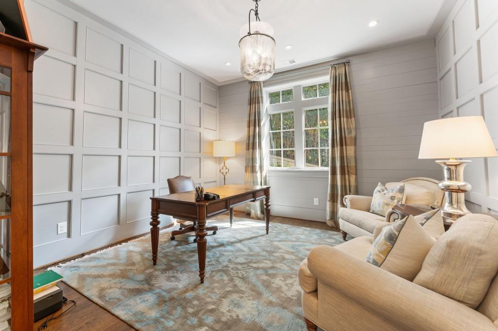 89 Blackland Road NW