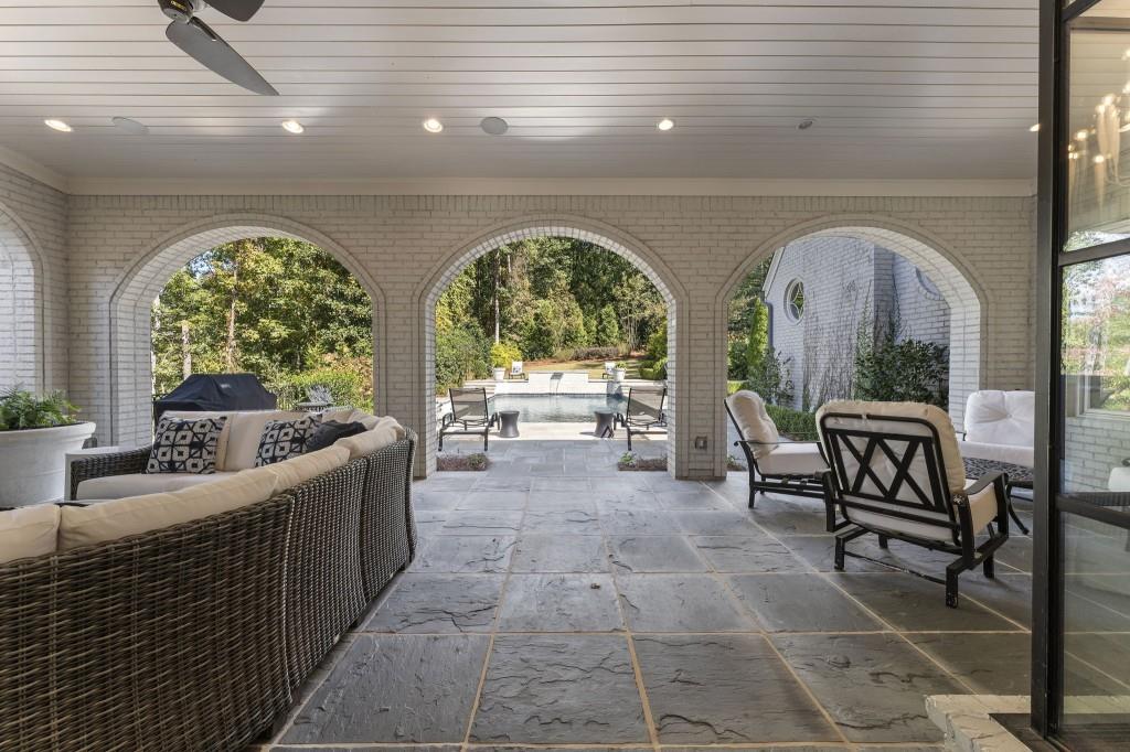 89 Blackland Road NW