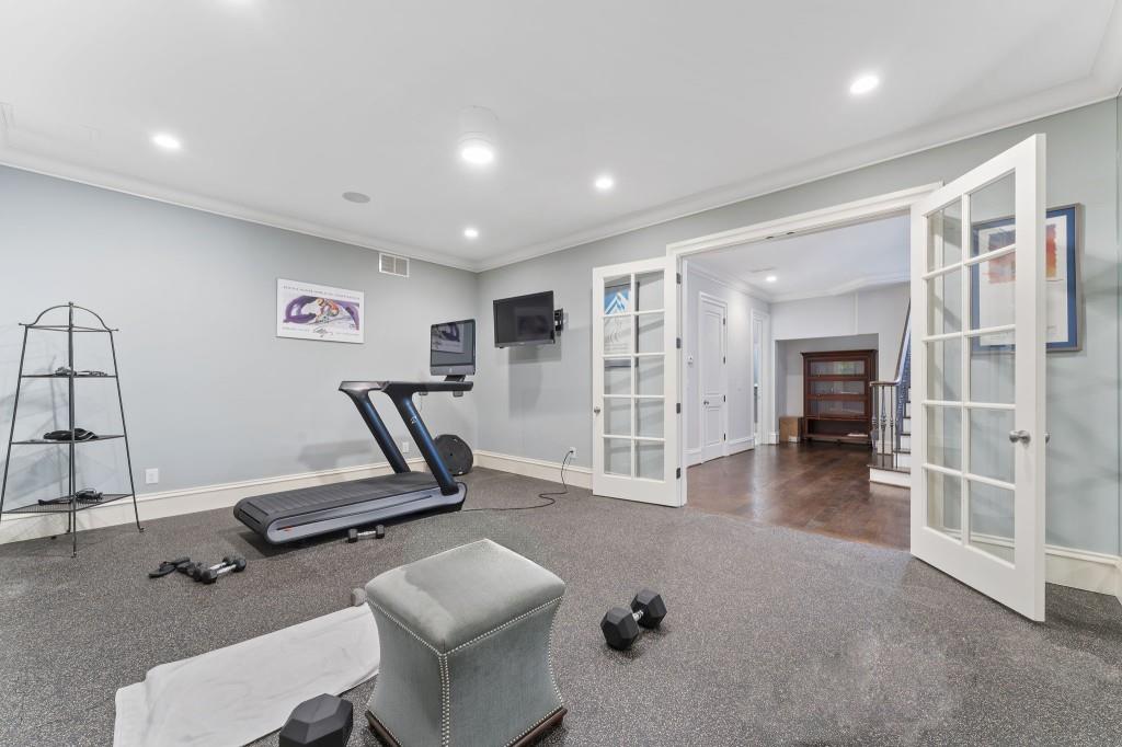 89 Blackland Road NW