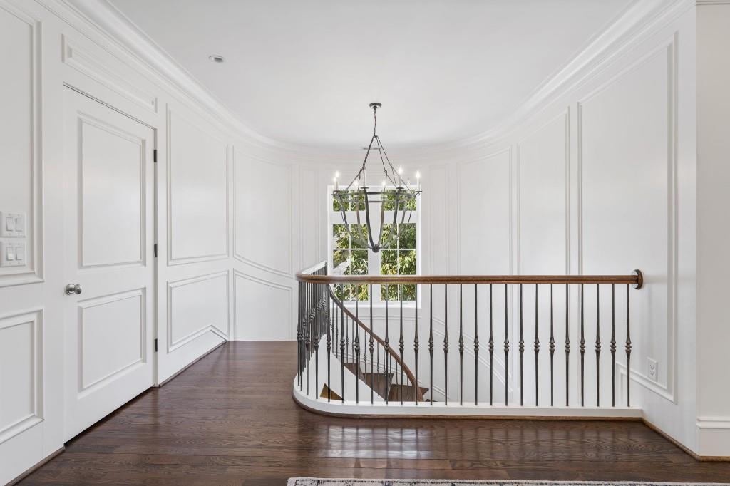 89 Blackland Road NW