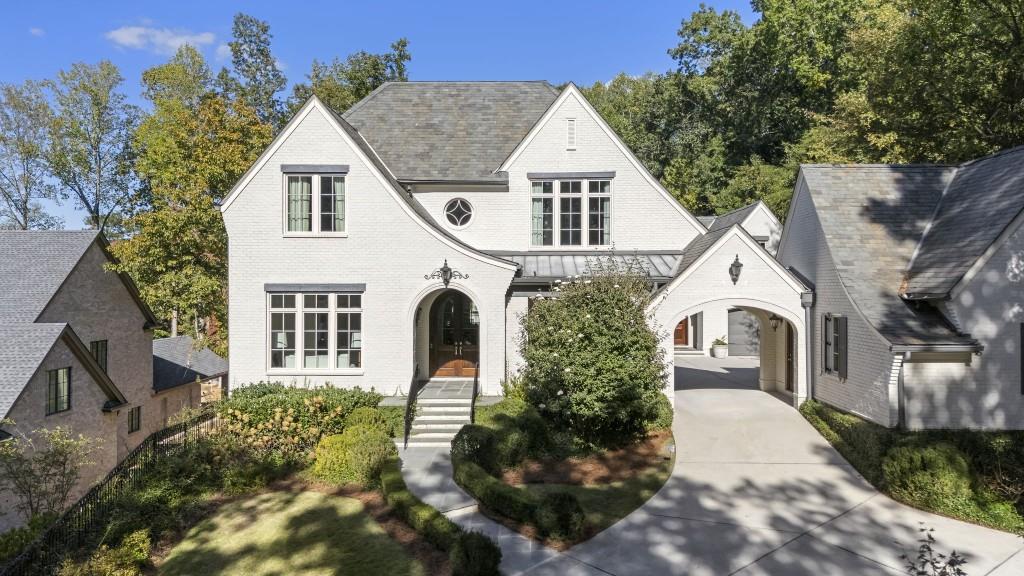 89 Blackland Road NW