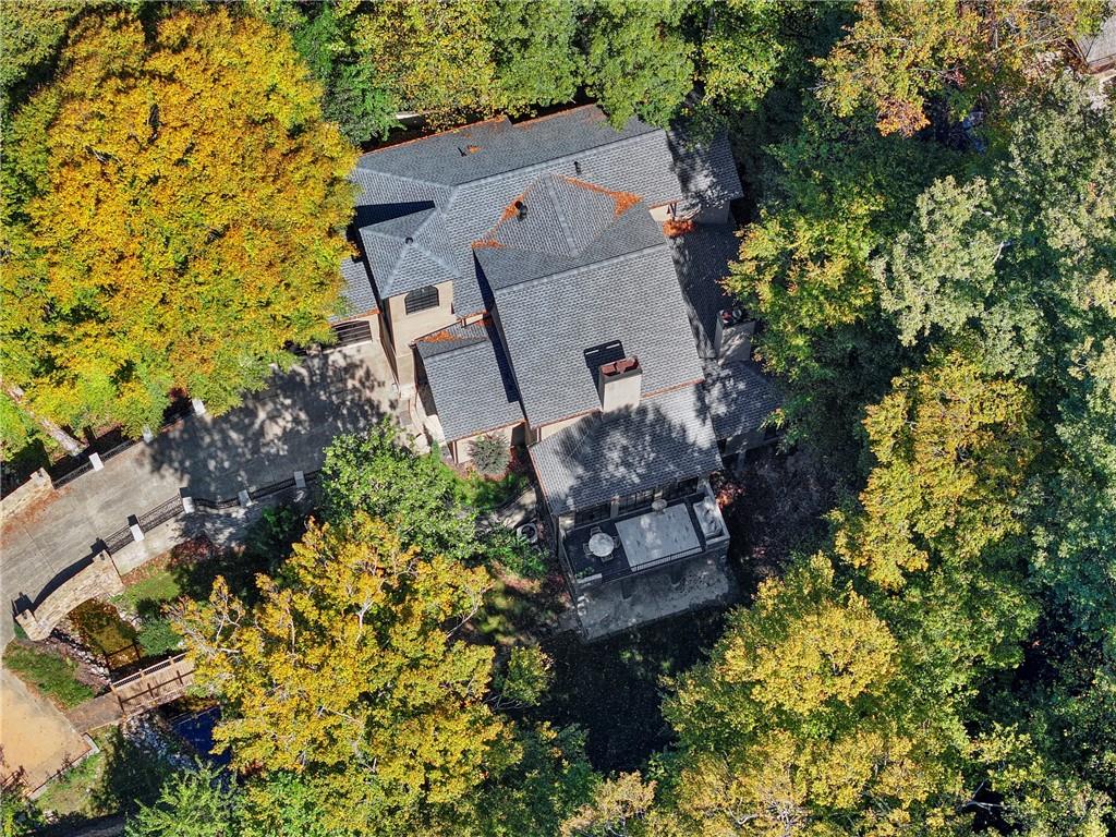 3879 Peachtree Dunwoody Road NE