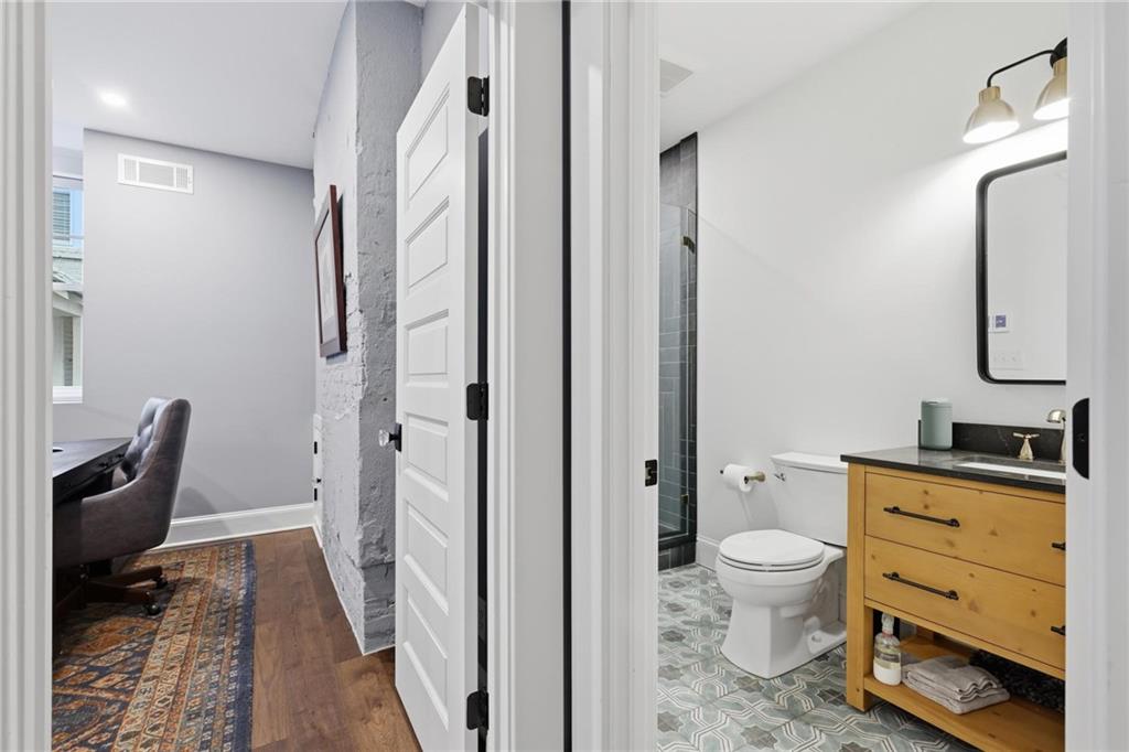 935 Drewry Street NE