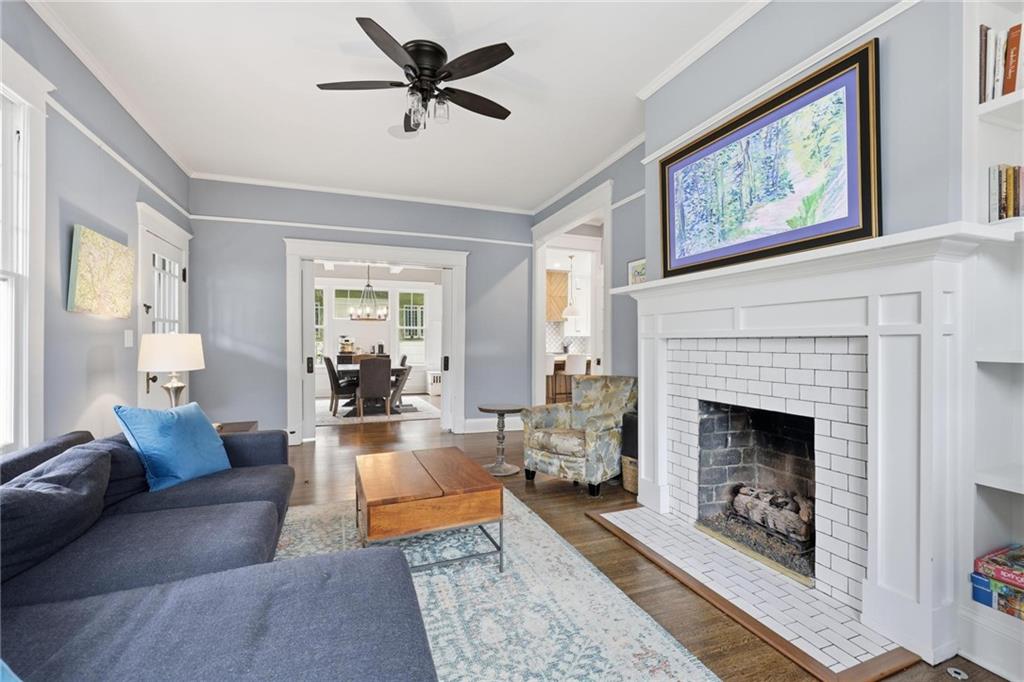 935 Drewry Street NE