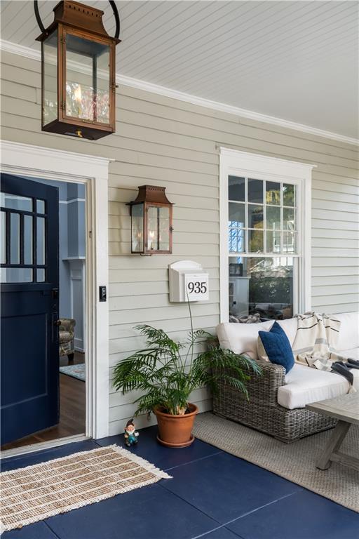 935 Drewry Street NE