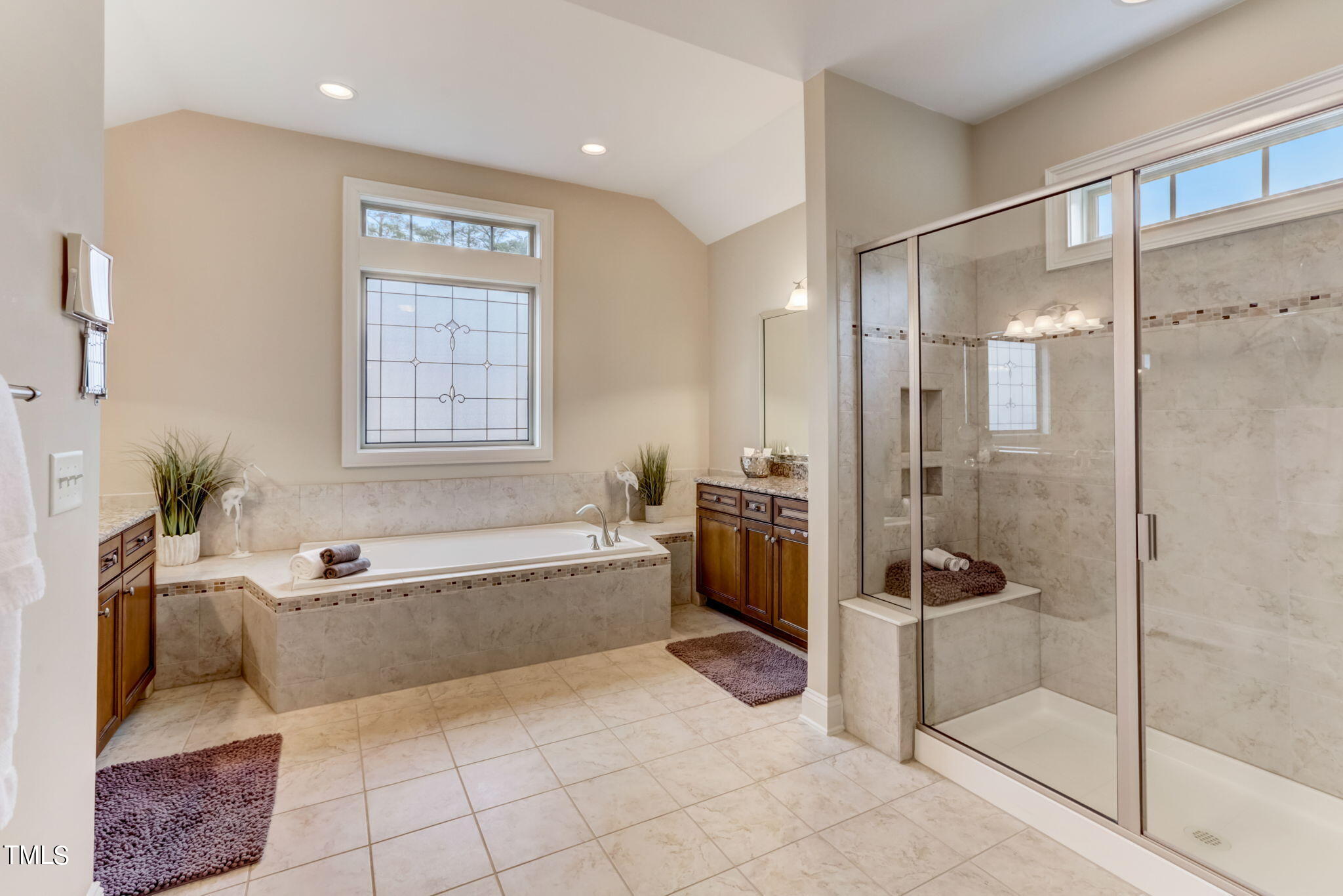 12901 Baybriar Drive
