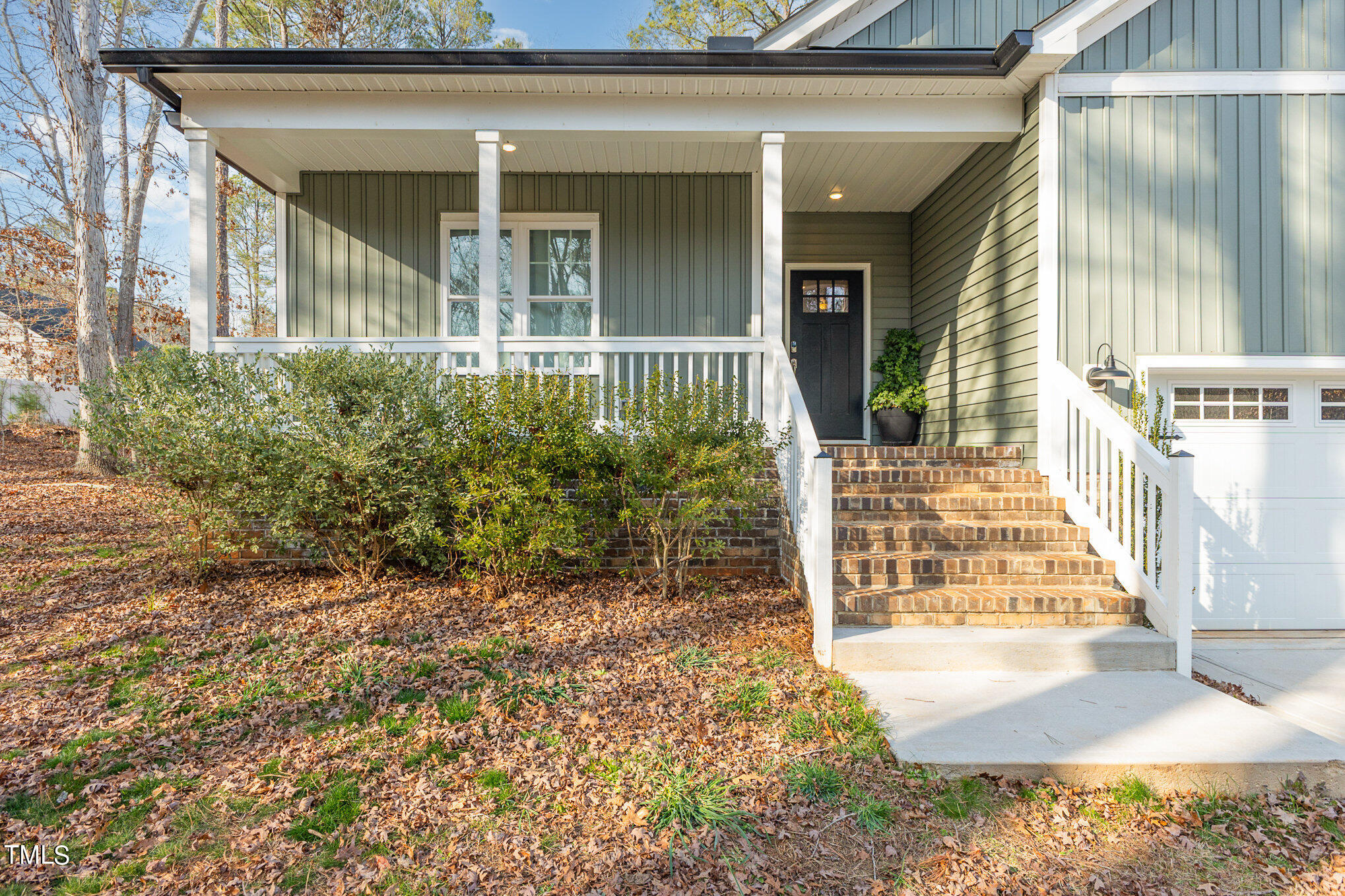 103 Crazy Horse Drive