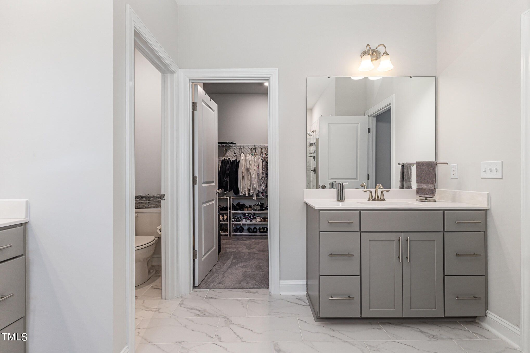 1717 Golden Honey Drive