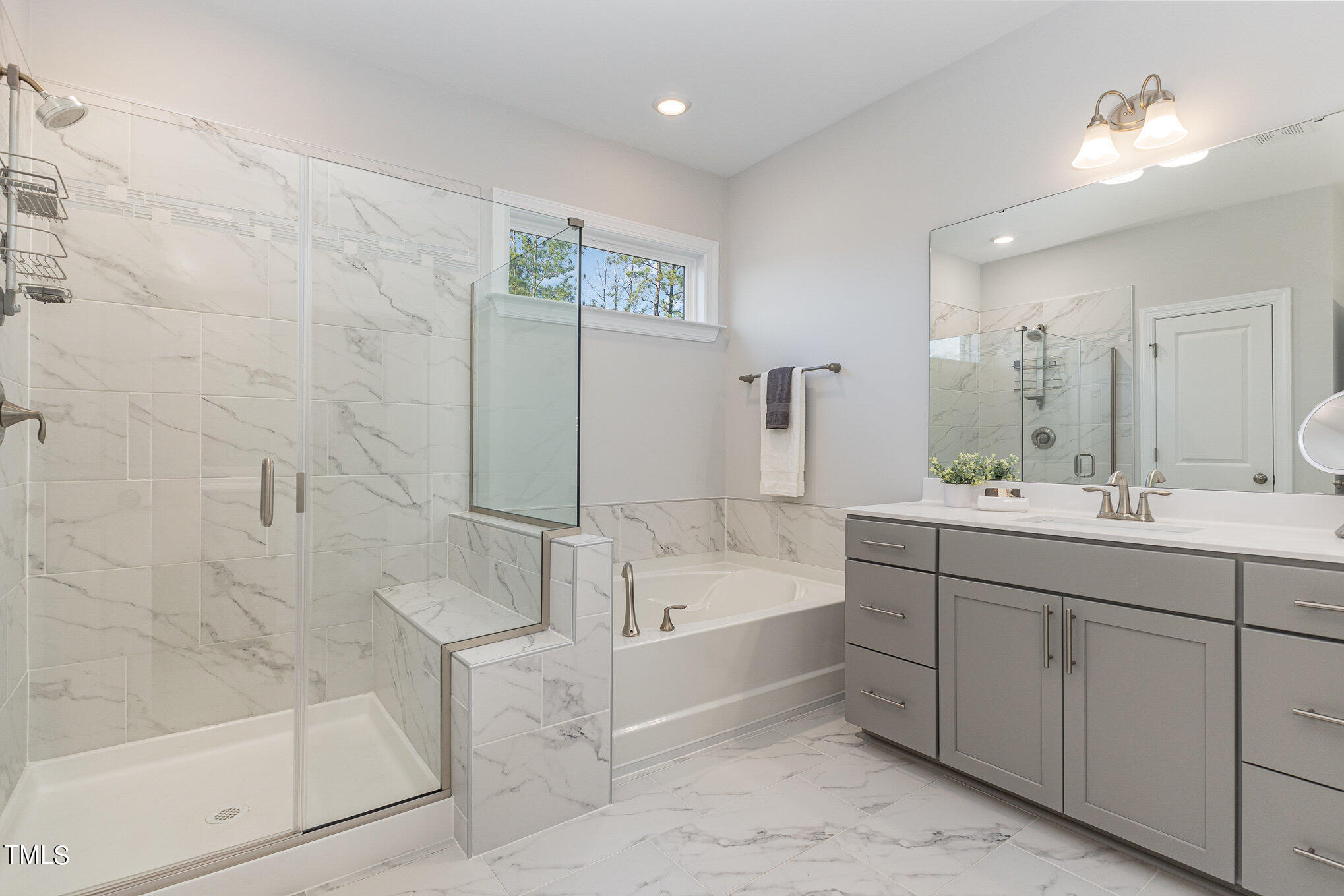 1717 Golden Honey Drive