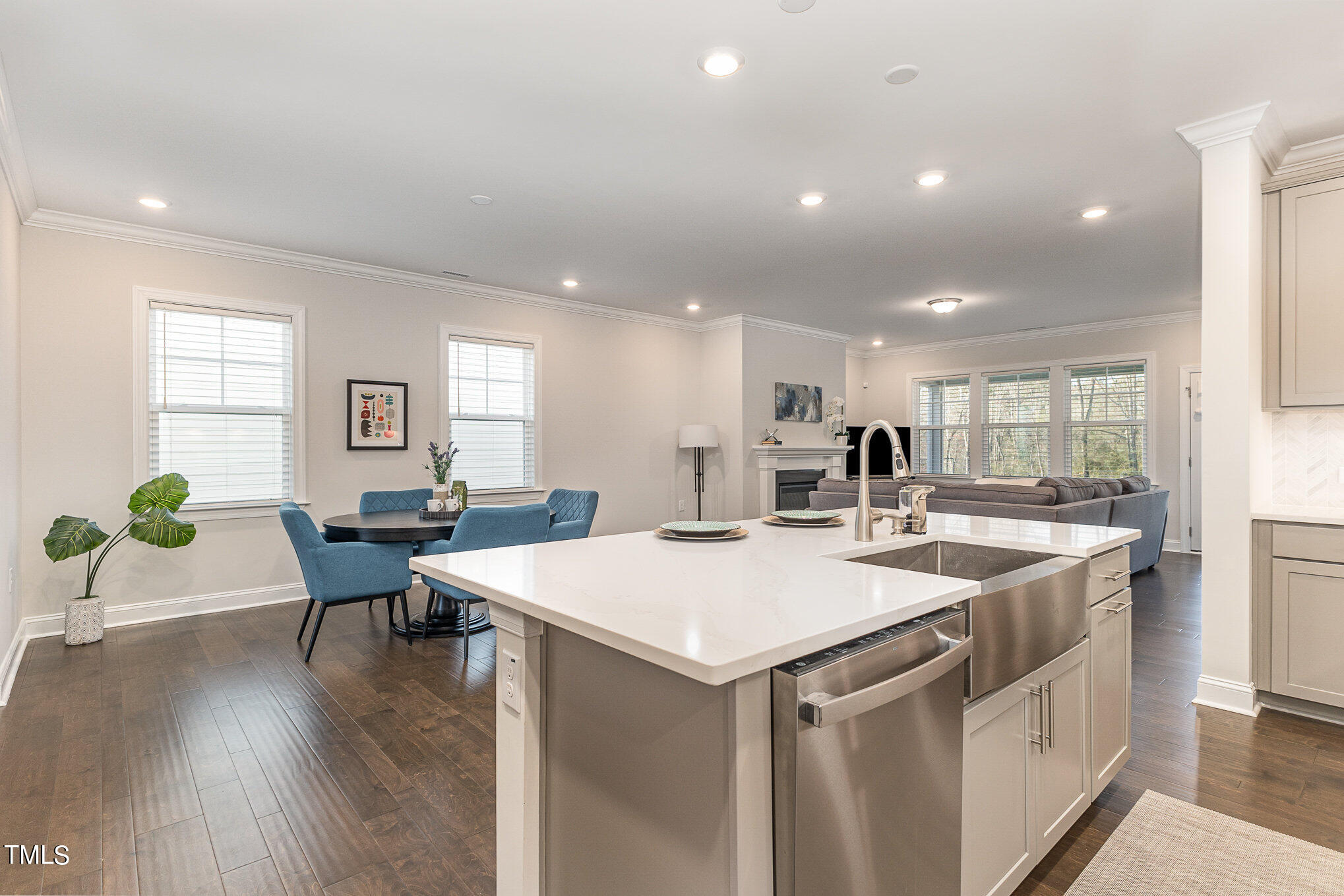 1717 Golden Honey Drive