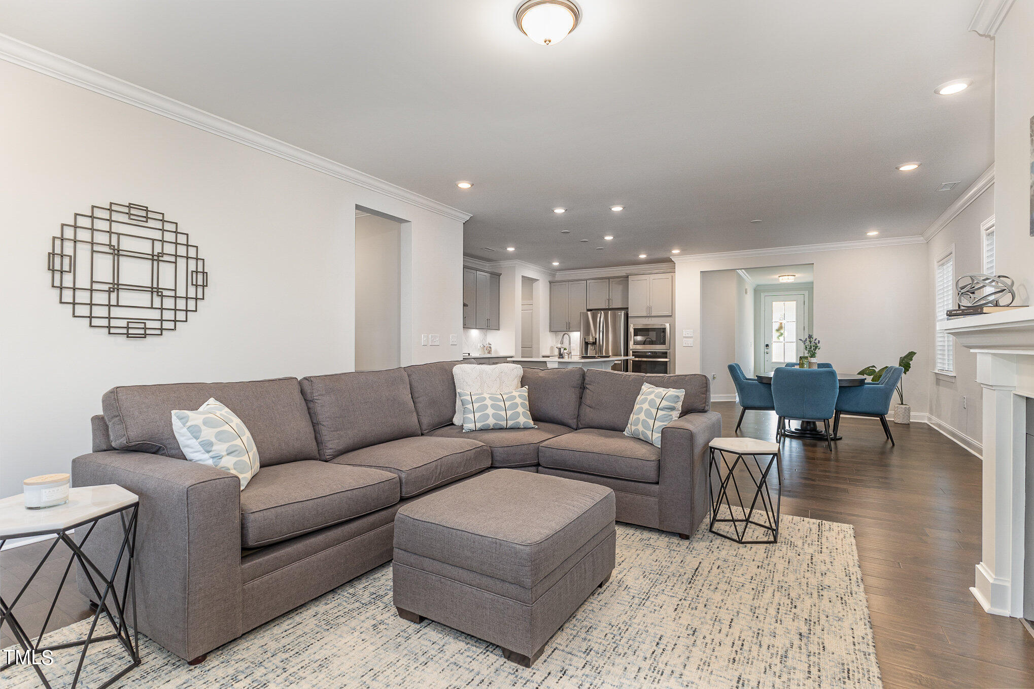 1717 Golden Honey Drive