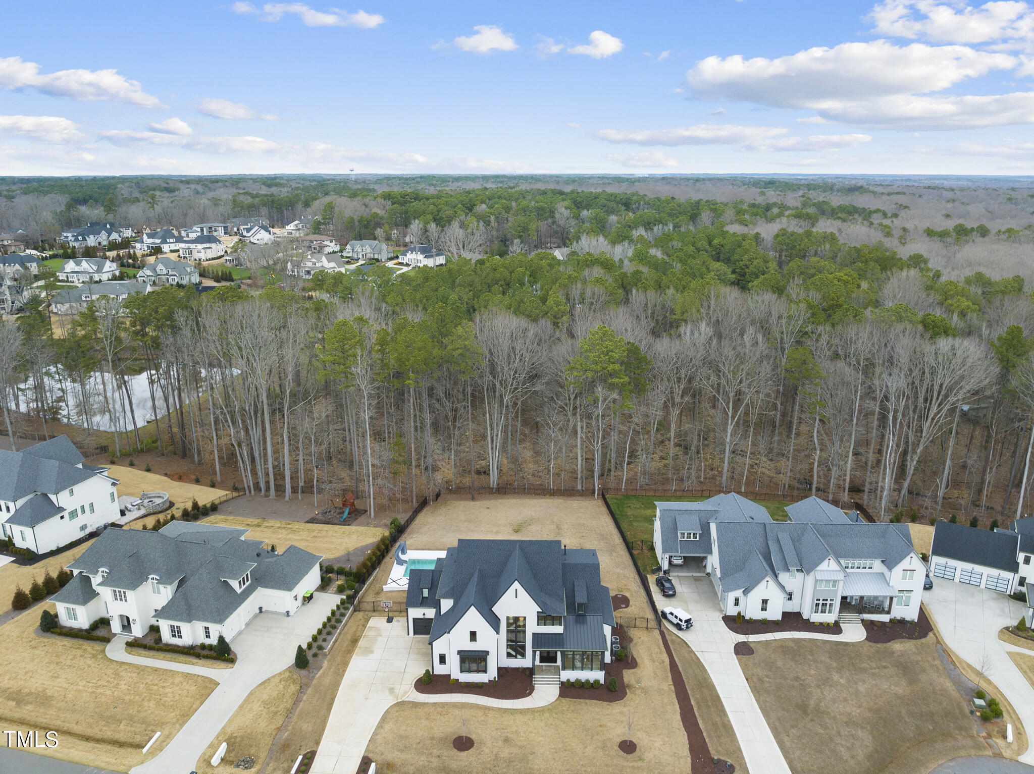 5020 Winding View Lane