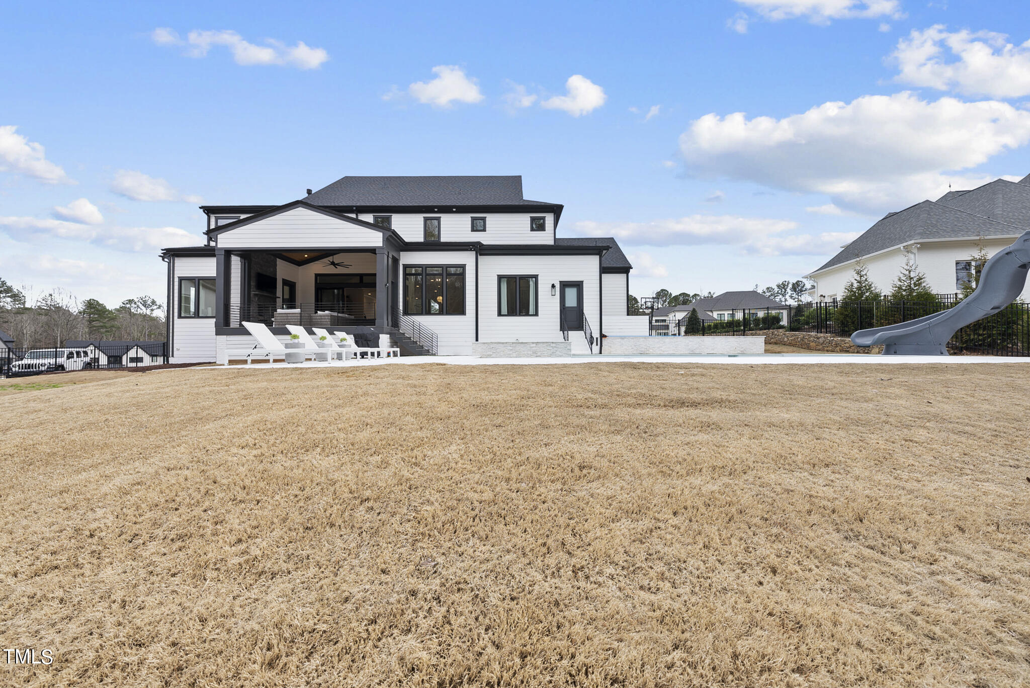 5020 Winding View Lane