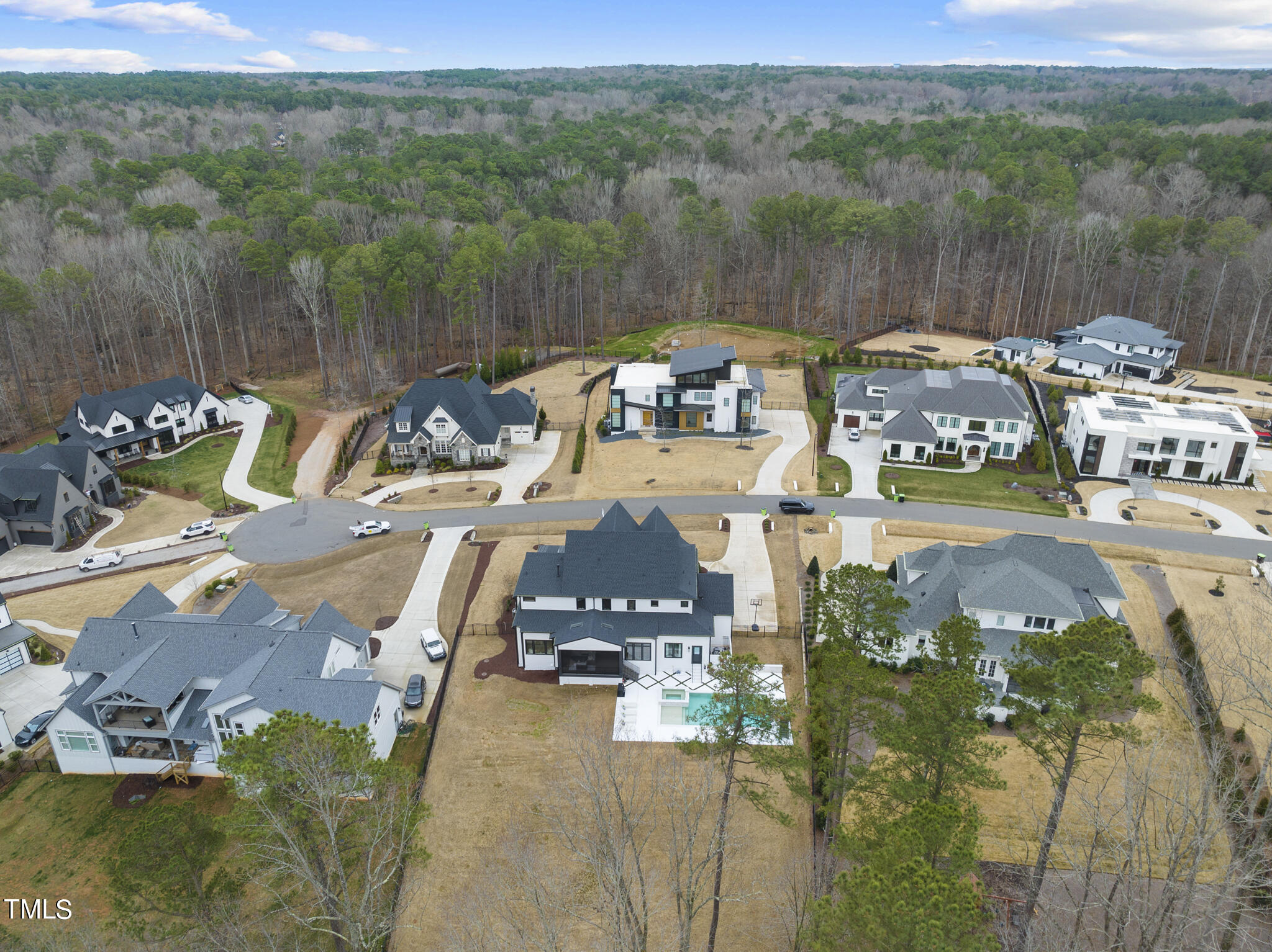 5020 Winding View Lane