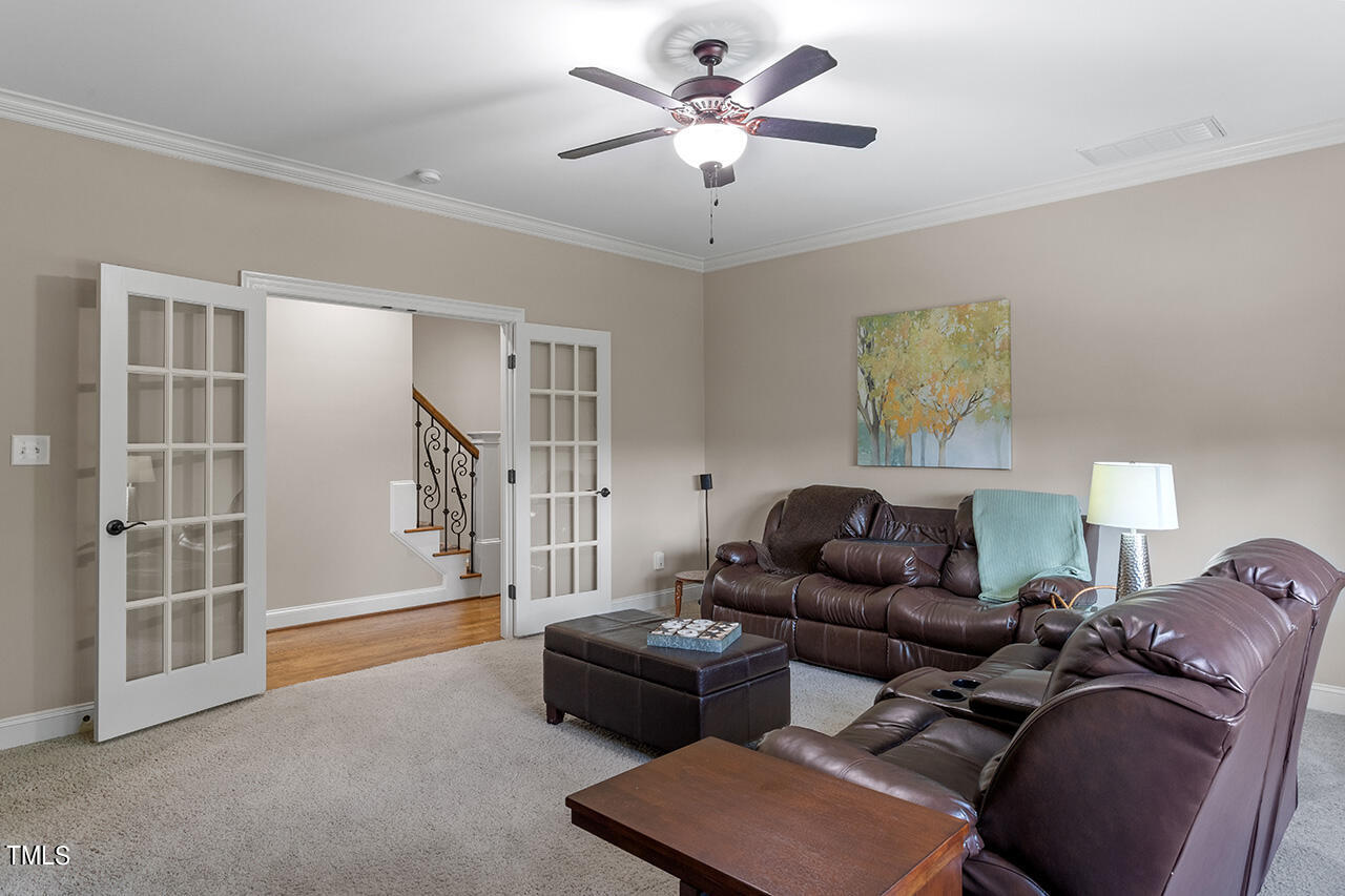 4912 Adler Pass