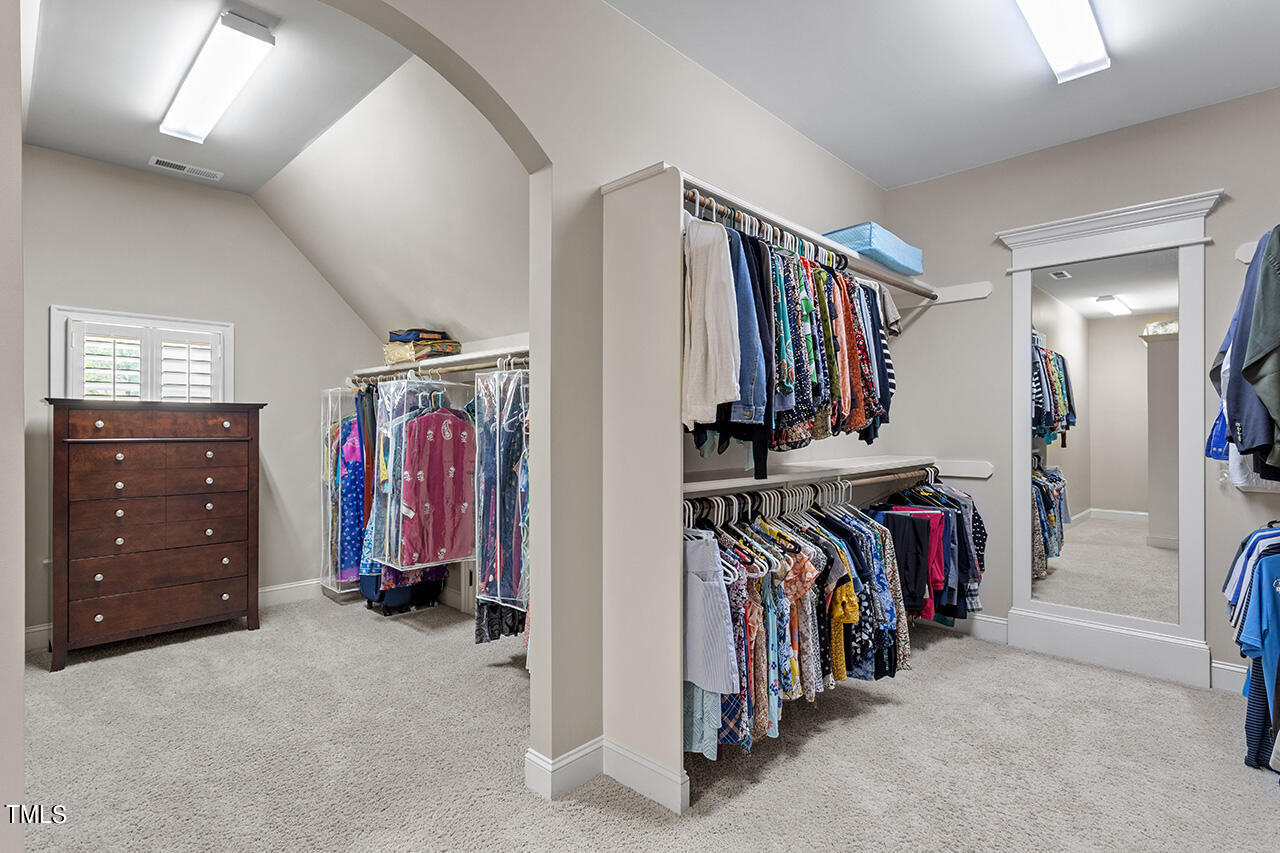 4912 Adler Pass