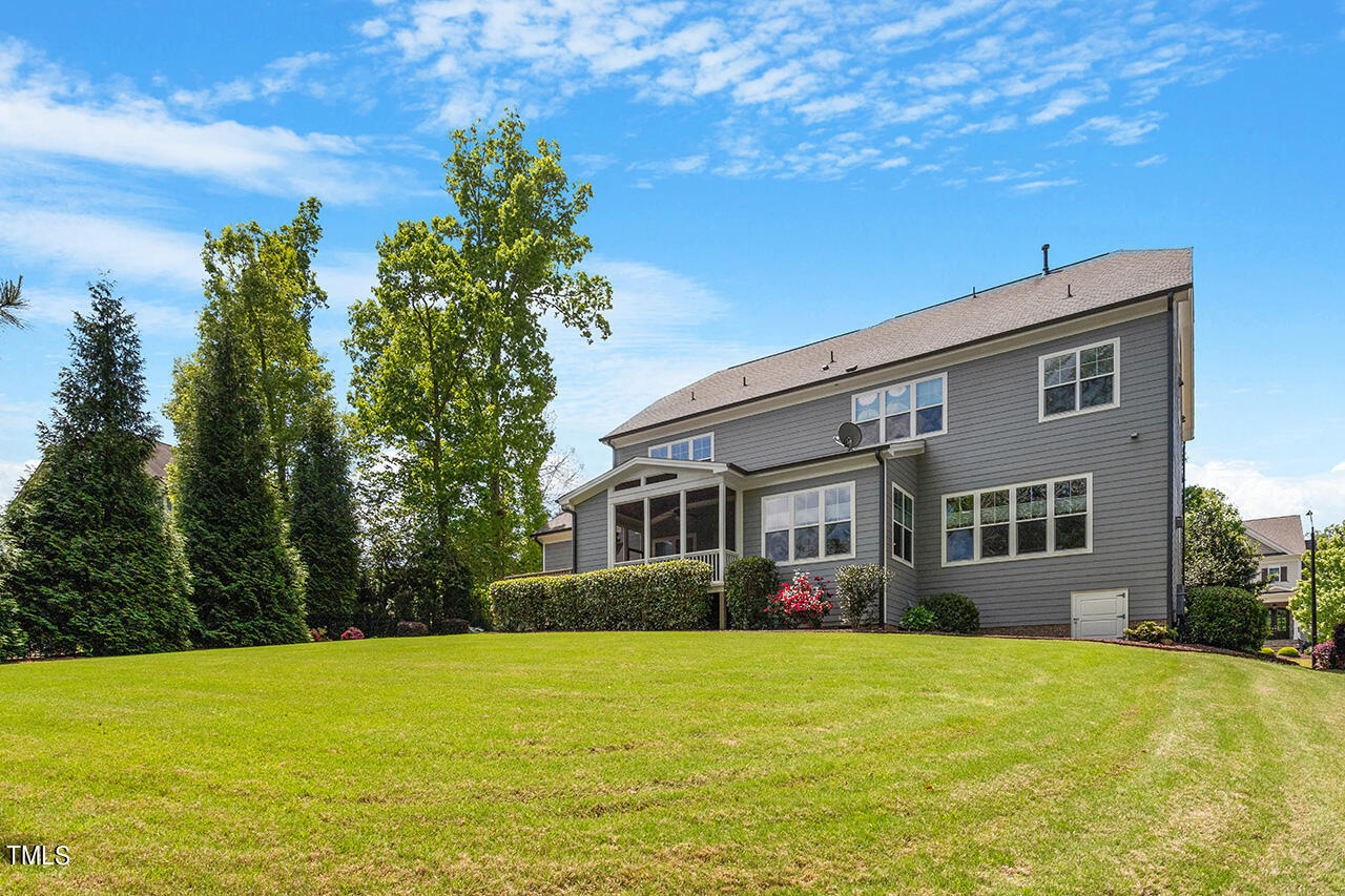 4912 Adler Pass