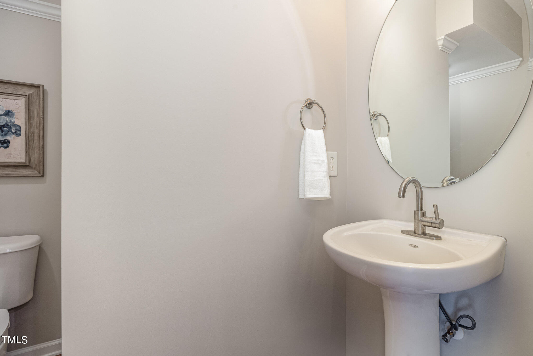 5704 Cameo Glass Way