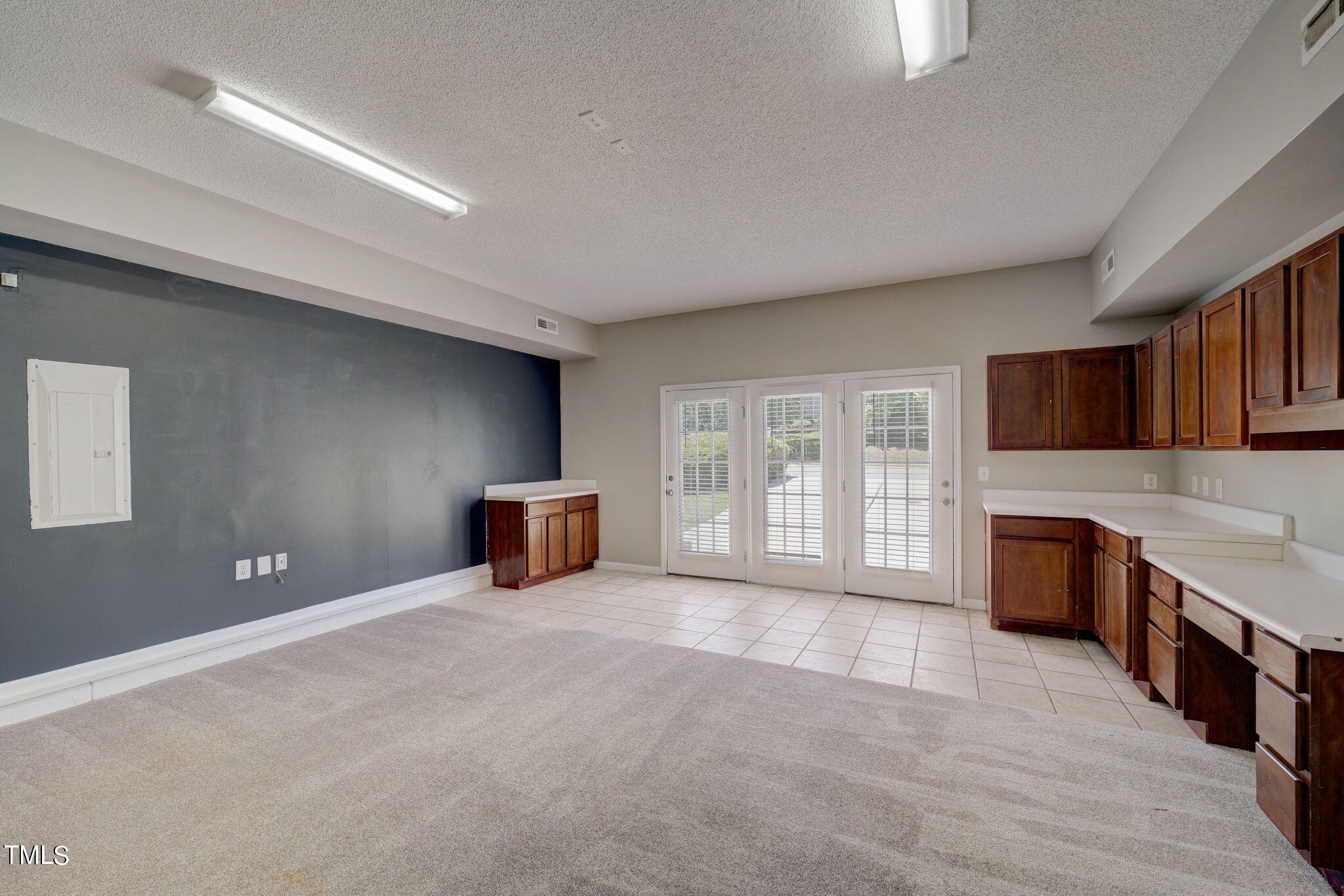 932 Holly Meadow Drive Drive