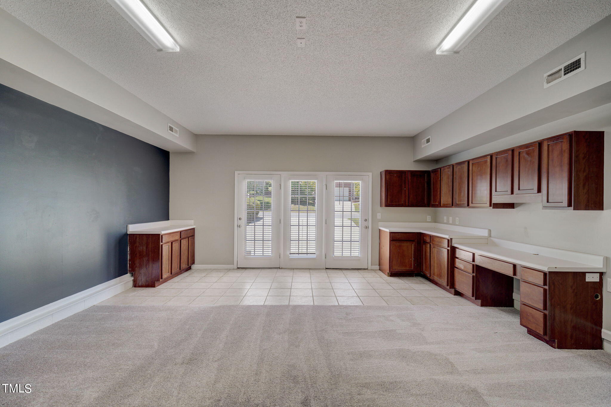 932 Holly Meadow Drive Drive