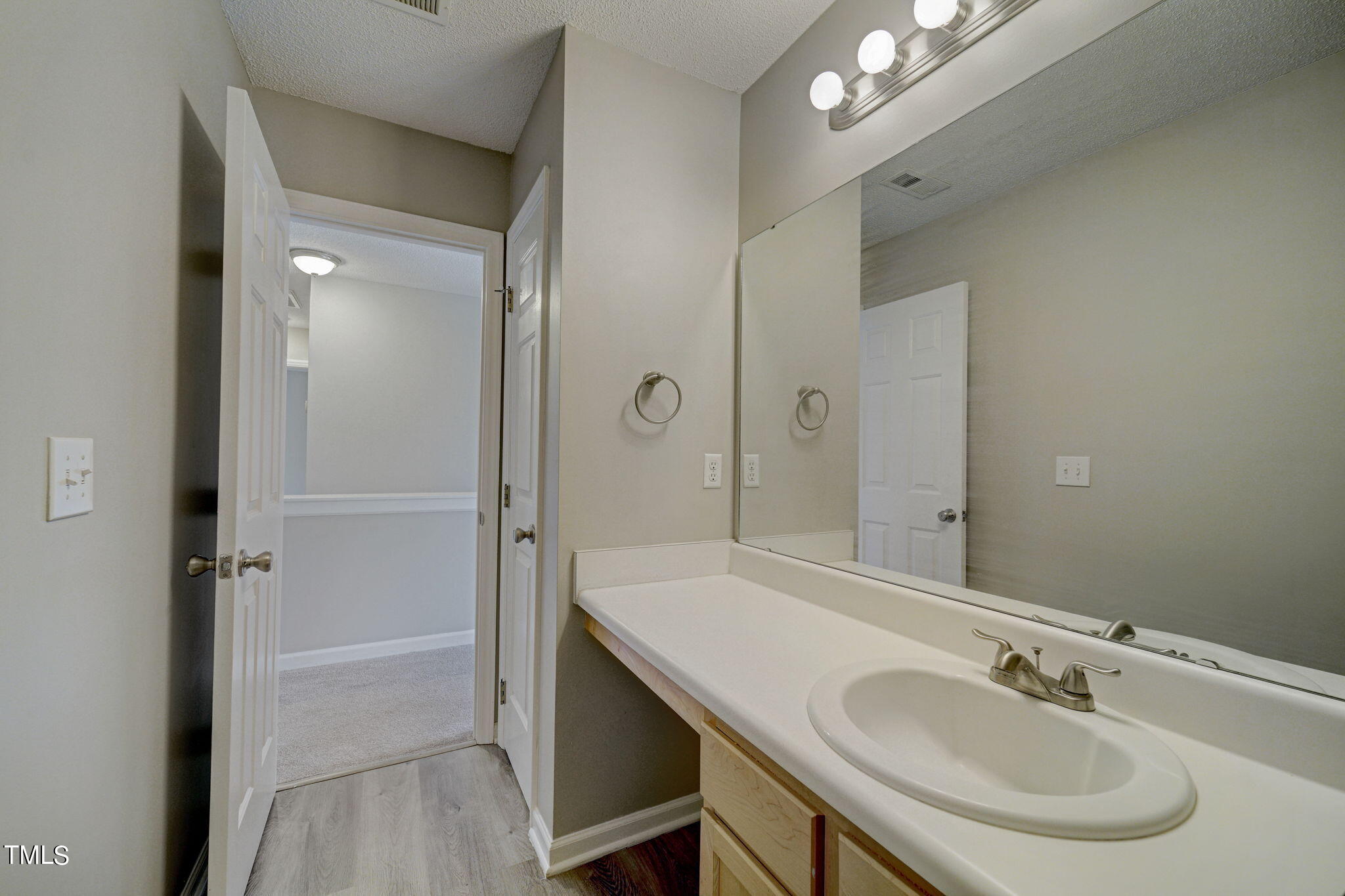 932 Holly Meadow Drive Drive