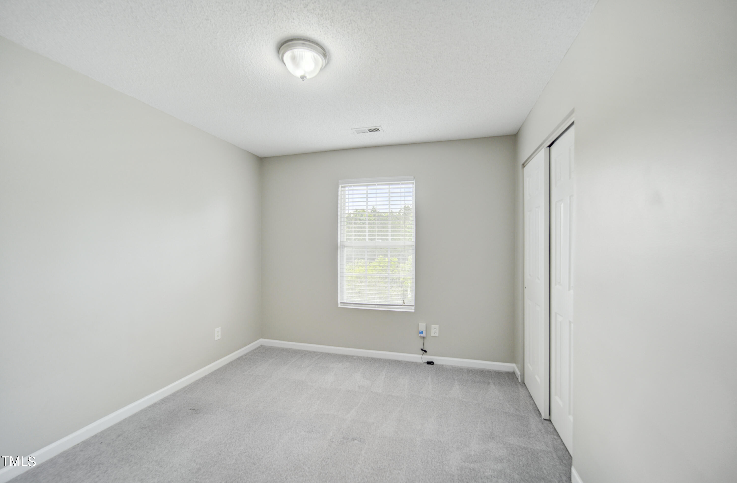 100 Plumbago Place