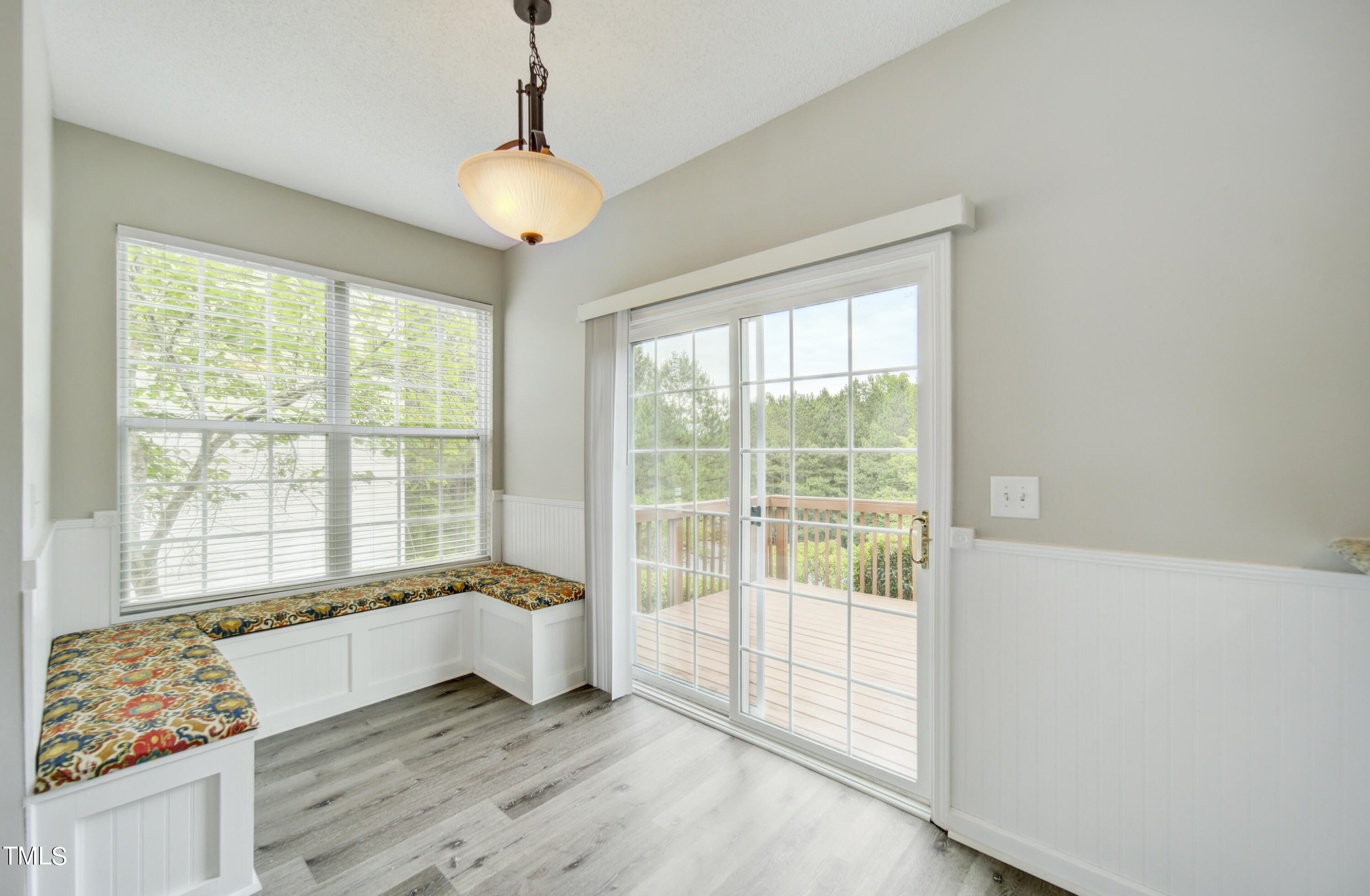 100 Plumbago Place