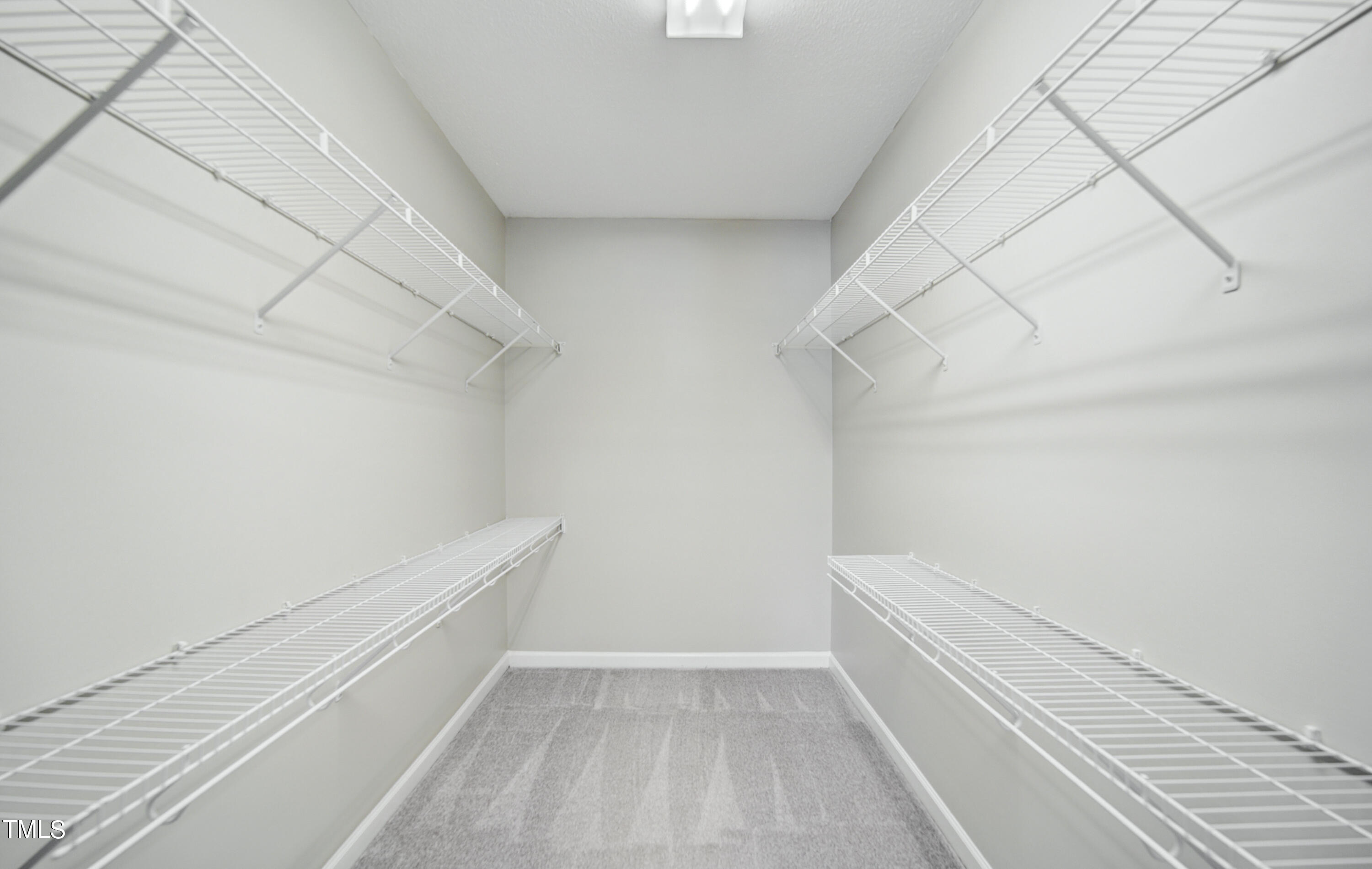 100 Plumbago Place