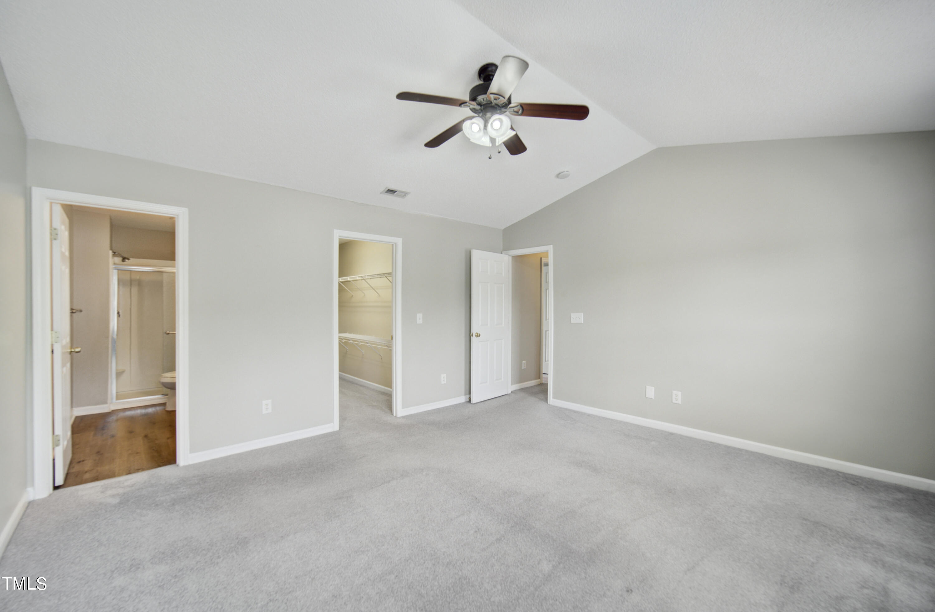100 Plumbago Place
