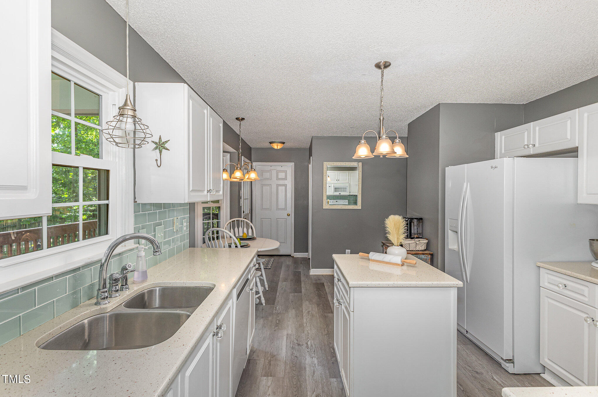5204 Fairmead Circle