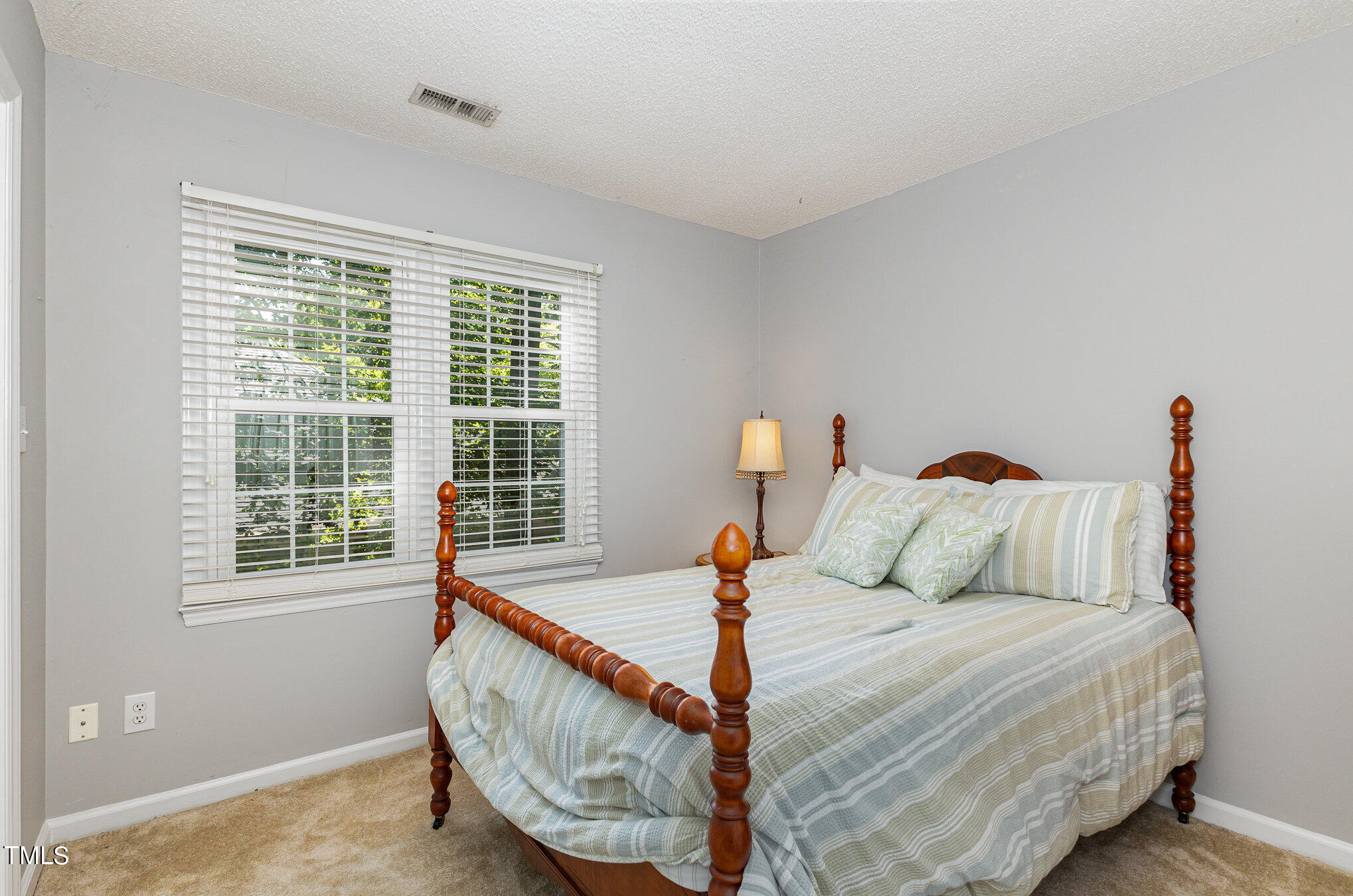 5204 Fairmead Circle