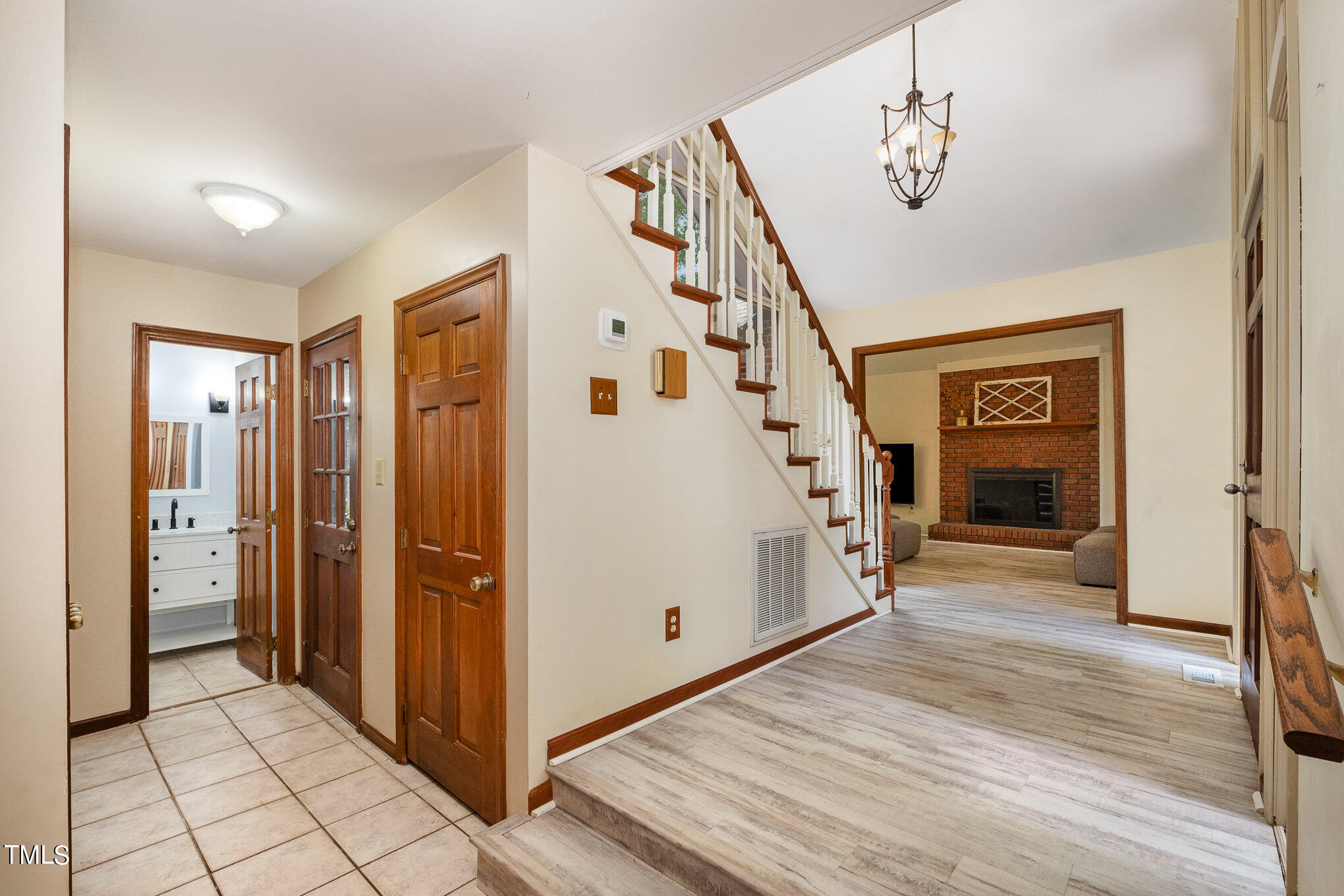 11313 Derby Lane