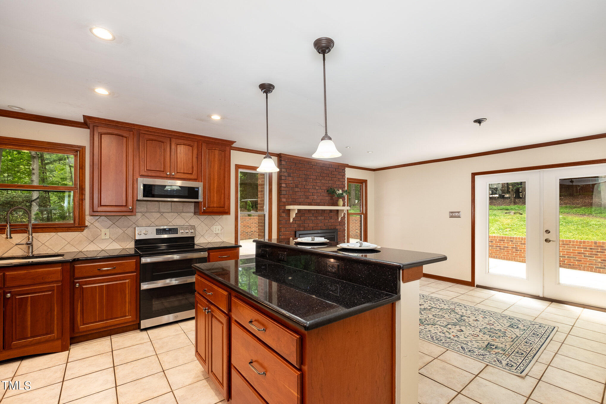 11313 Derby Lane