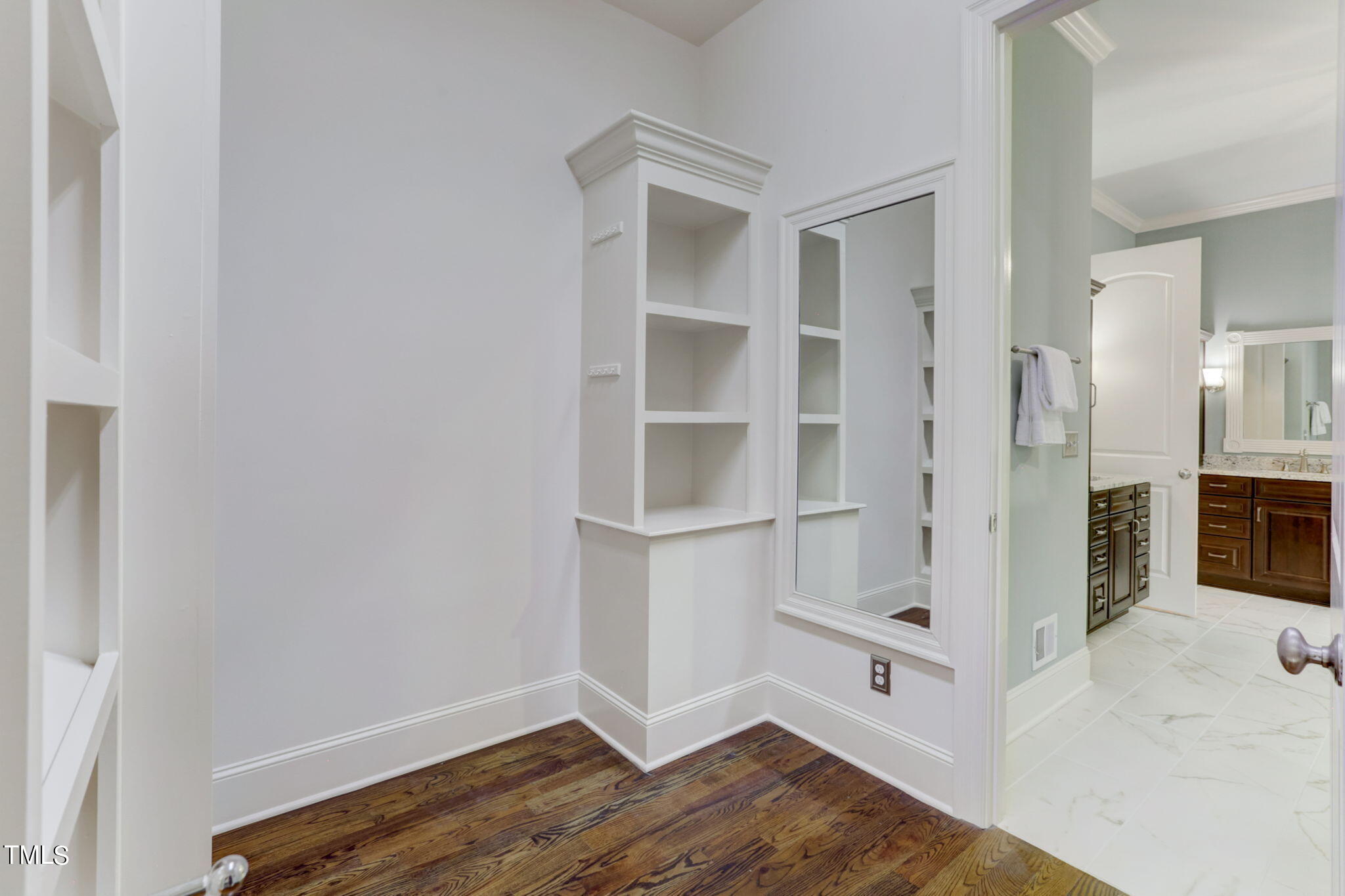 4923 Gann Trail