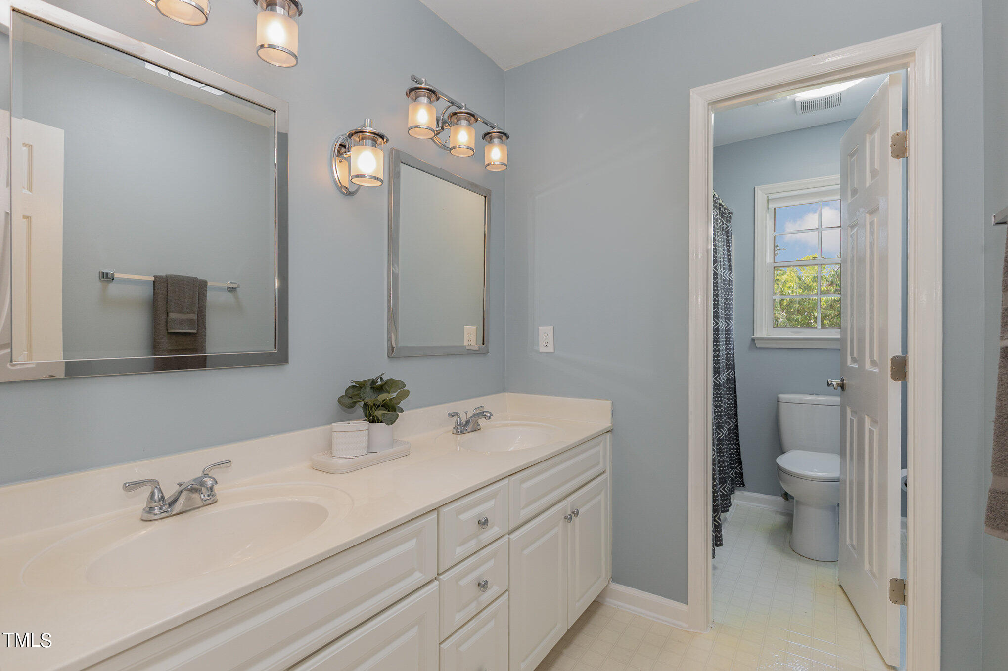 100 Mcnaughton Court